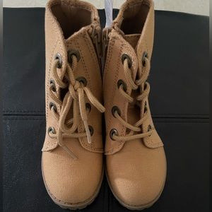 Old Navy Toddler Girls Canvas Combat Boots